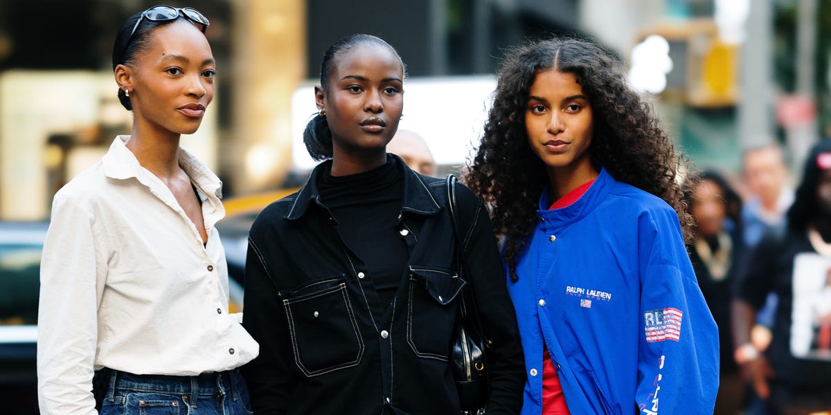 It’s Official: These Are the Best Shoes to Wear With Wide-Leg Jeans This Fall