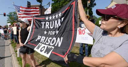 Organizers reveal details of DuPage No Kings protests