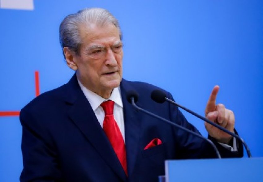 Mediat e SHBA publikojnë foton/ Berisha: U bë kur McGonigal bënte gjuetinë kundër presidentit Trump! Altin Troplini mbylli dosjen