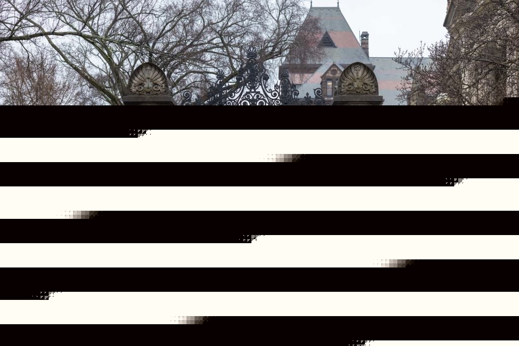 Brown University President To Step Down in 2027