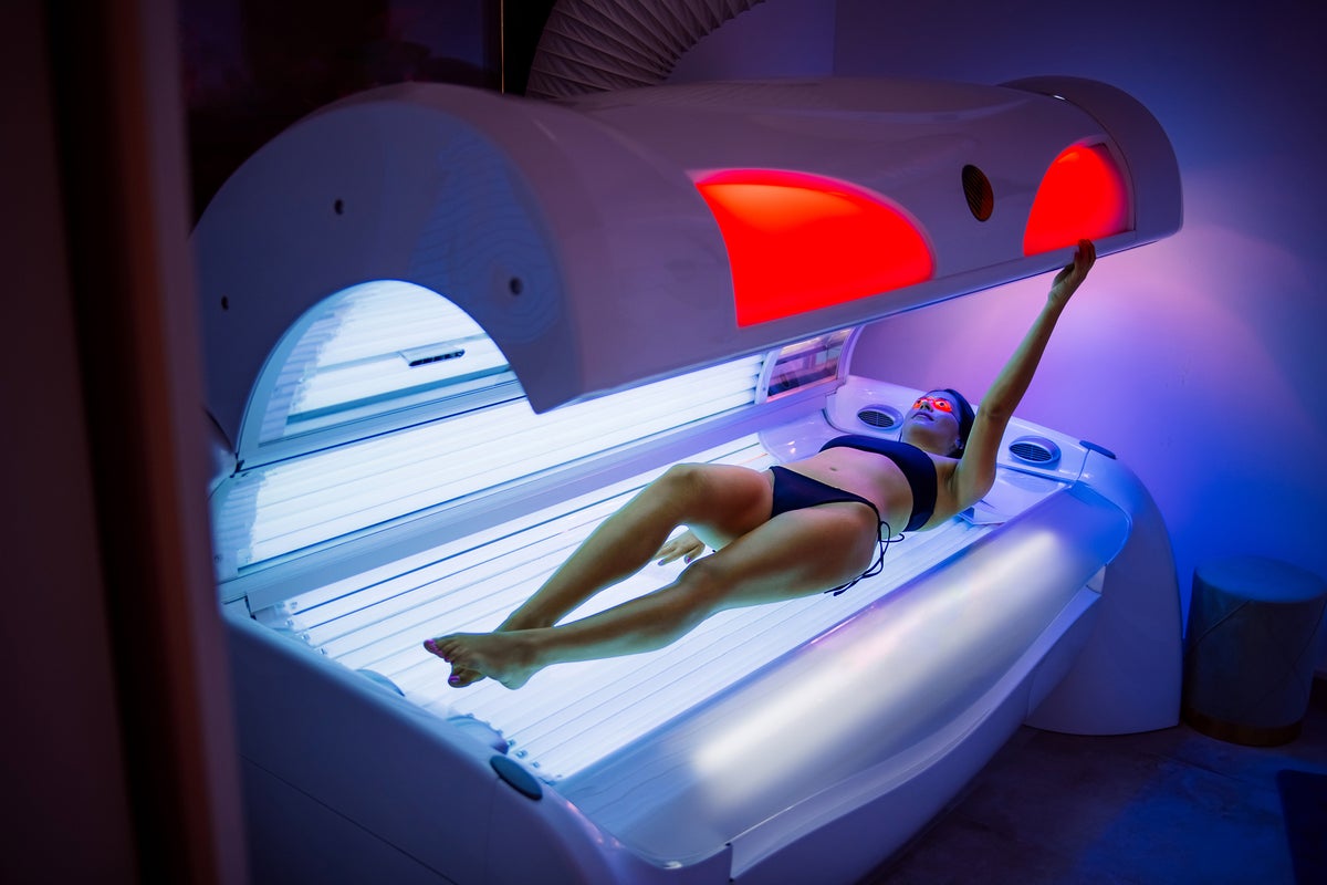 Experts find minimal evidence stricter sunbed rules save lives