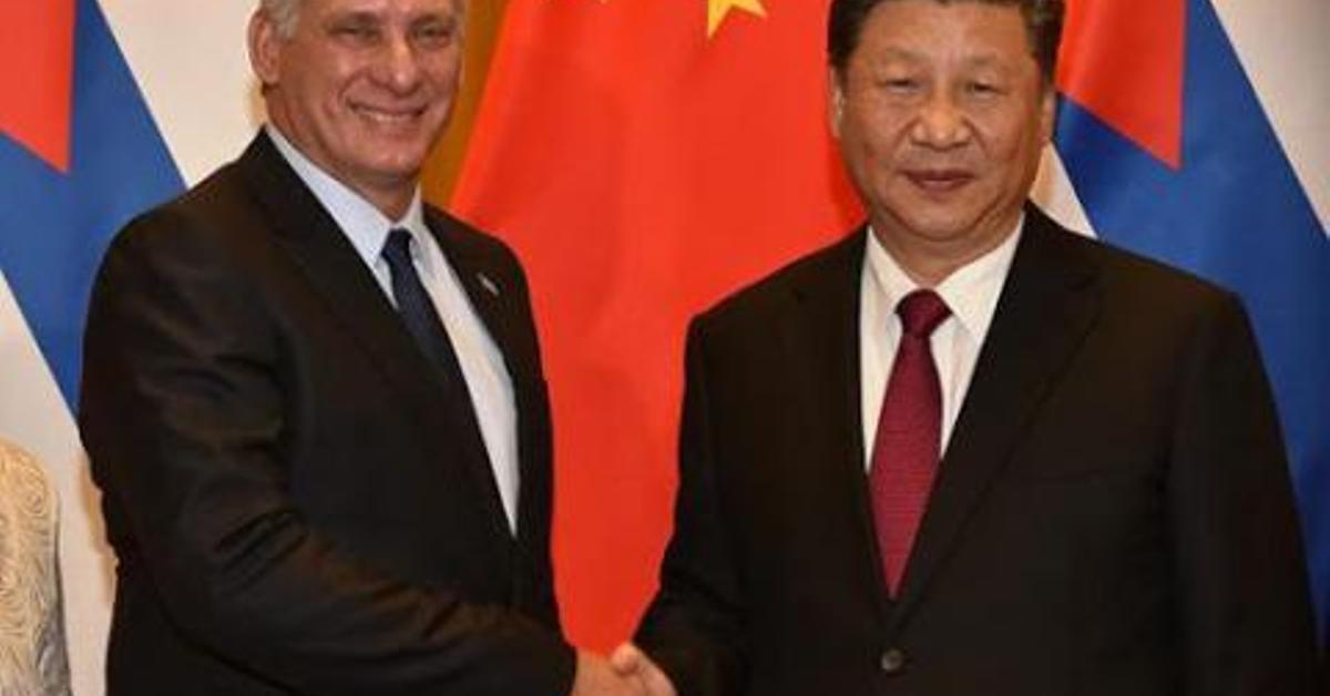 China defiende que su cooperación con Cuba es "abierta y legítima" tras las sanciones de EE UU