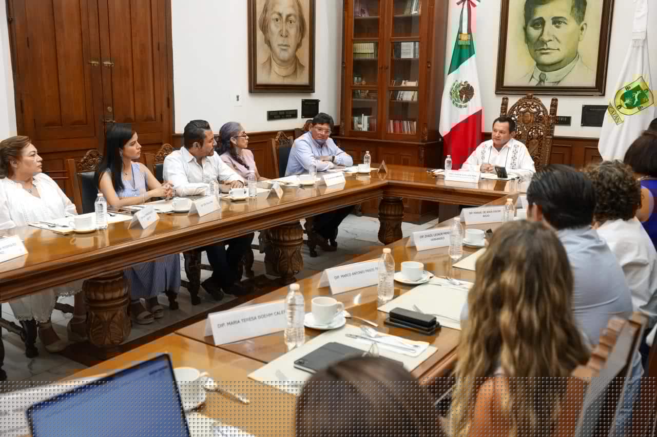 Presenta Díaz Mena Plan Metropolitano a legisladores
