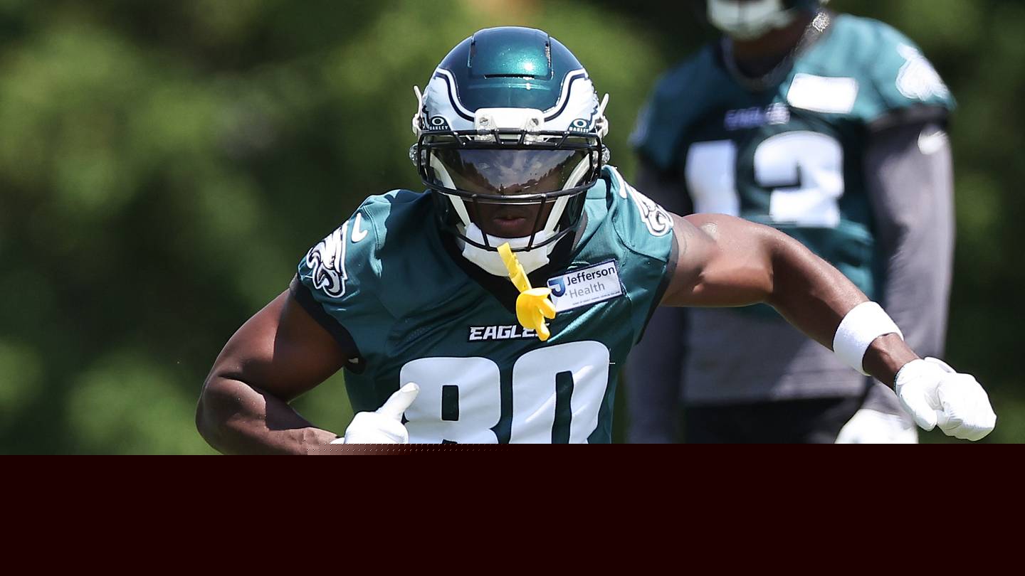 Overreactions From Day 6 of Eagles Training Camp: Darius Cooper Makes Team Over Hollywood Brown?