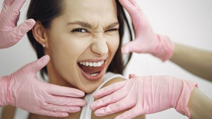 Cirurgia plástica não é mágica: o que ela realmente muda na sua autoestima