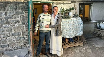 Famiglia nel bosco, chiesta la revoca dell'assistente sociale. Una gestione &laquo;ostile e manchevole&raquo;