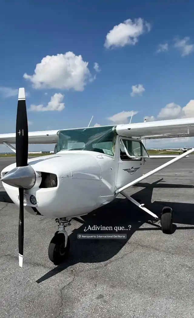 Periodista narró en vivo accidente aéreo en México sin saber que su exesposa, conductora de TV, iba a bordo