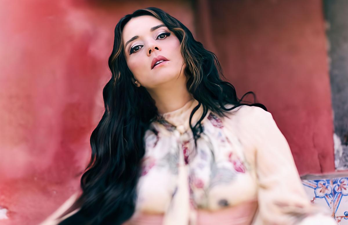 Carmen Consoli: "Le mie canzoni in siciliano fra passione e leggenda"