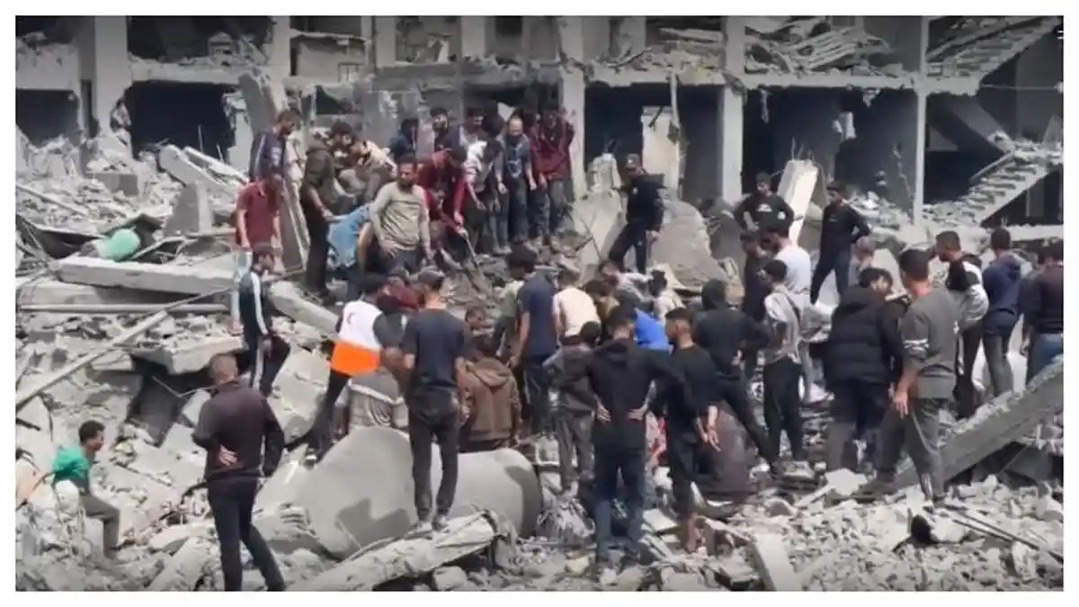 Tim SAR Gaza Kembali Lakukan Evakuasi Jenazah Korban Serangan Israel di Awal Perang