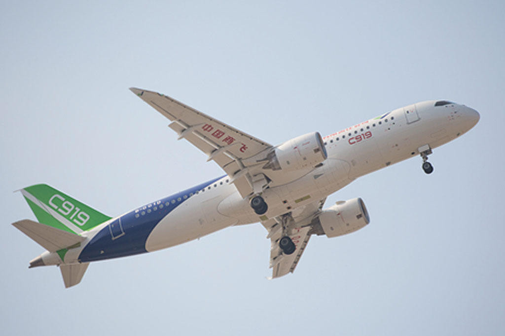 C919 absolviert ersten internationalen Linienflug
