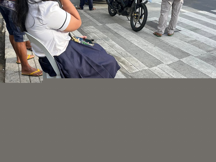 Female Student Hit by Motorcycle While Crossing Pedestrian Lane in Kalibo