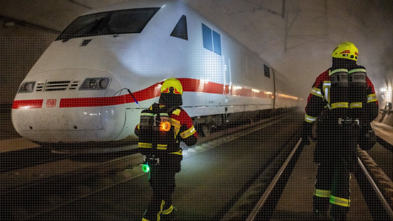 Zugbrand in Tunnel simuliert - Katastrophen-Test mit ICE endet im Desaster