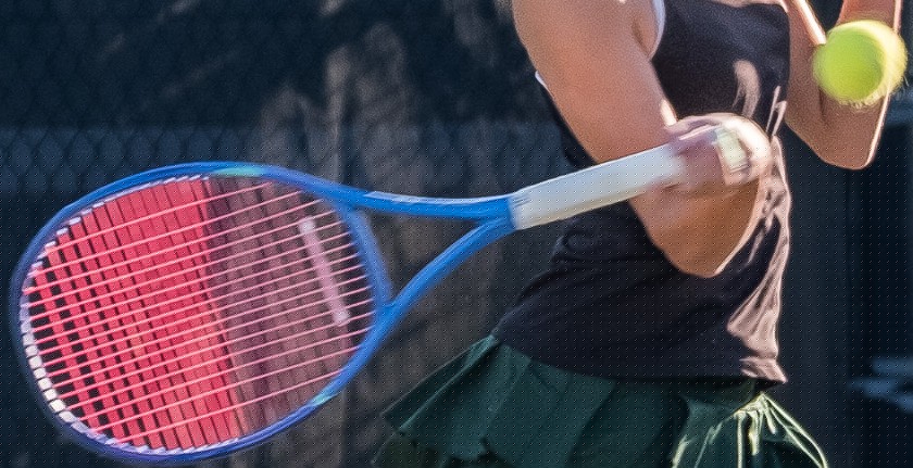 Lobo tennis falls to Texas High, 10-9