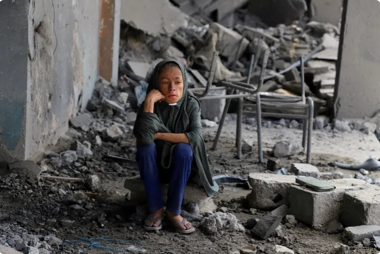 Israel threatens all staying in Gaza City, kills at least 53 in enclave