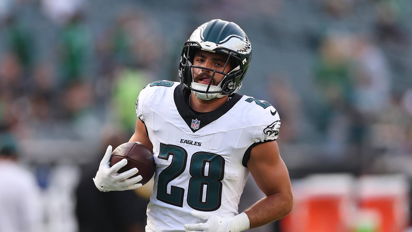 Eagles Get Will Shipley Surprise at 2nd Practice of Week 3