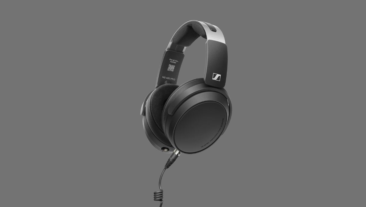 Sennheiser HD 480 Pro Plus Review: Built to Listen, Not to Show Off