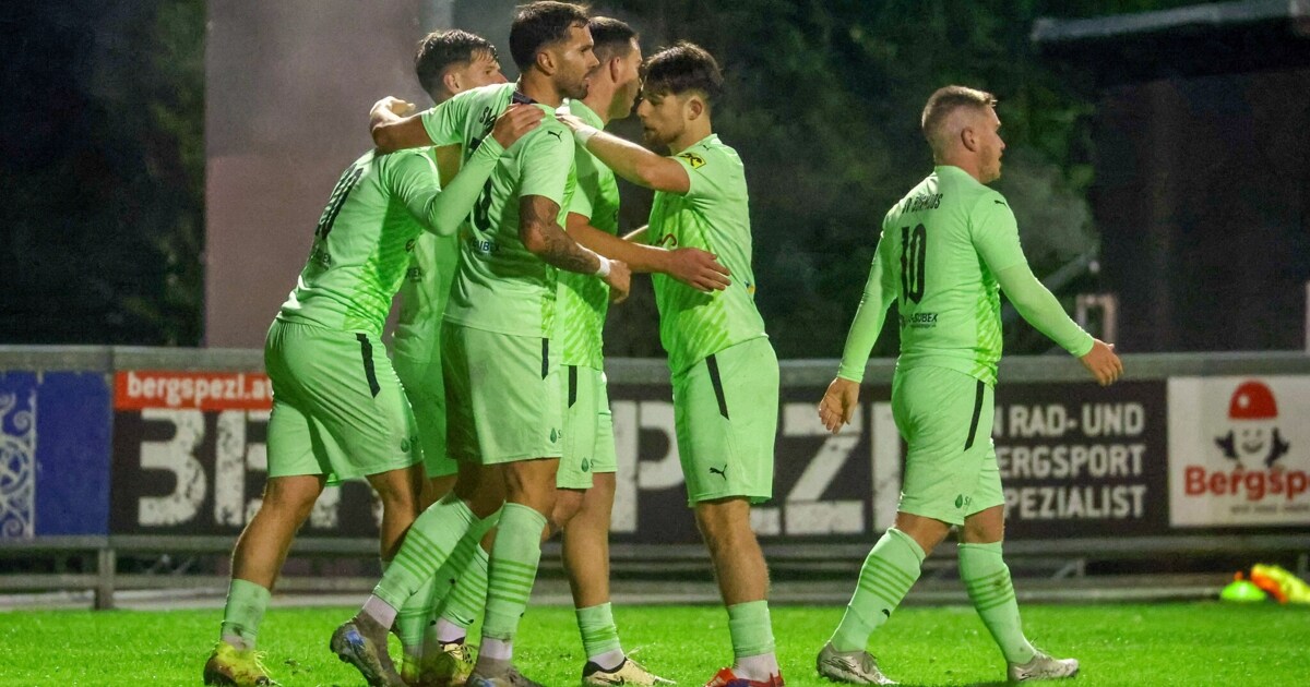Salzburger Liga - Siegreiches Wiedersehen mit dem Ex-Trainer