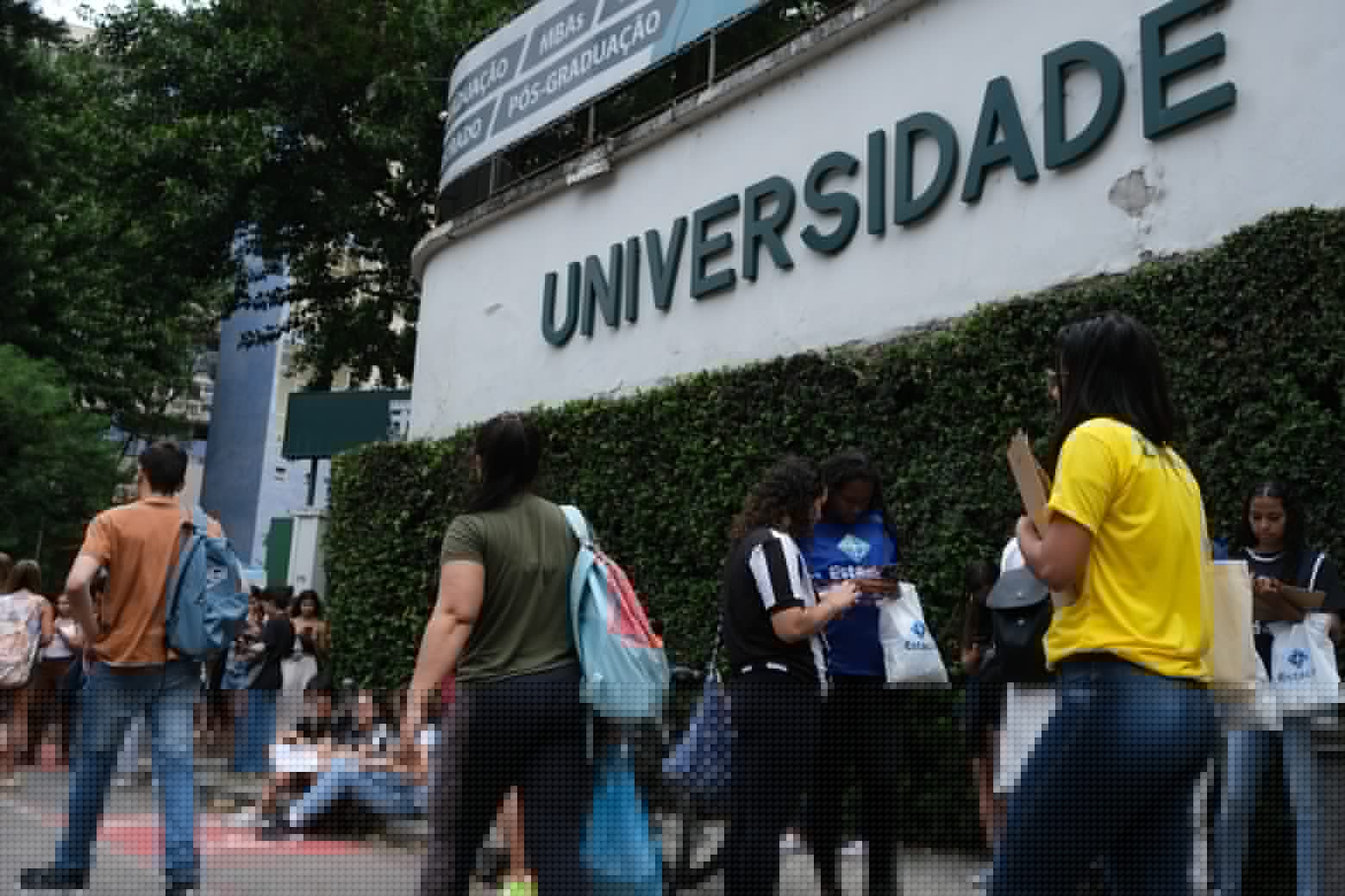 Deficiências crônicas na educação perpetuam desigualdade social