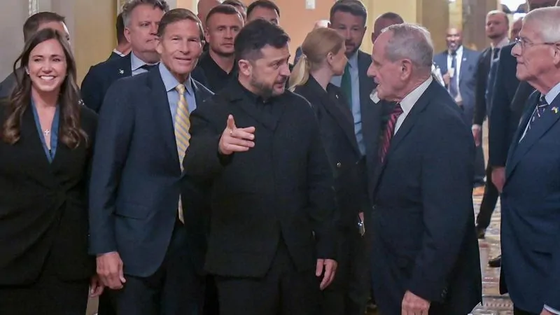 Ukraine hits Russian refinery hours after Volodomyr Zelensky’s talks with Trump