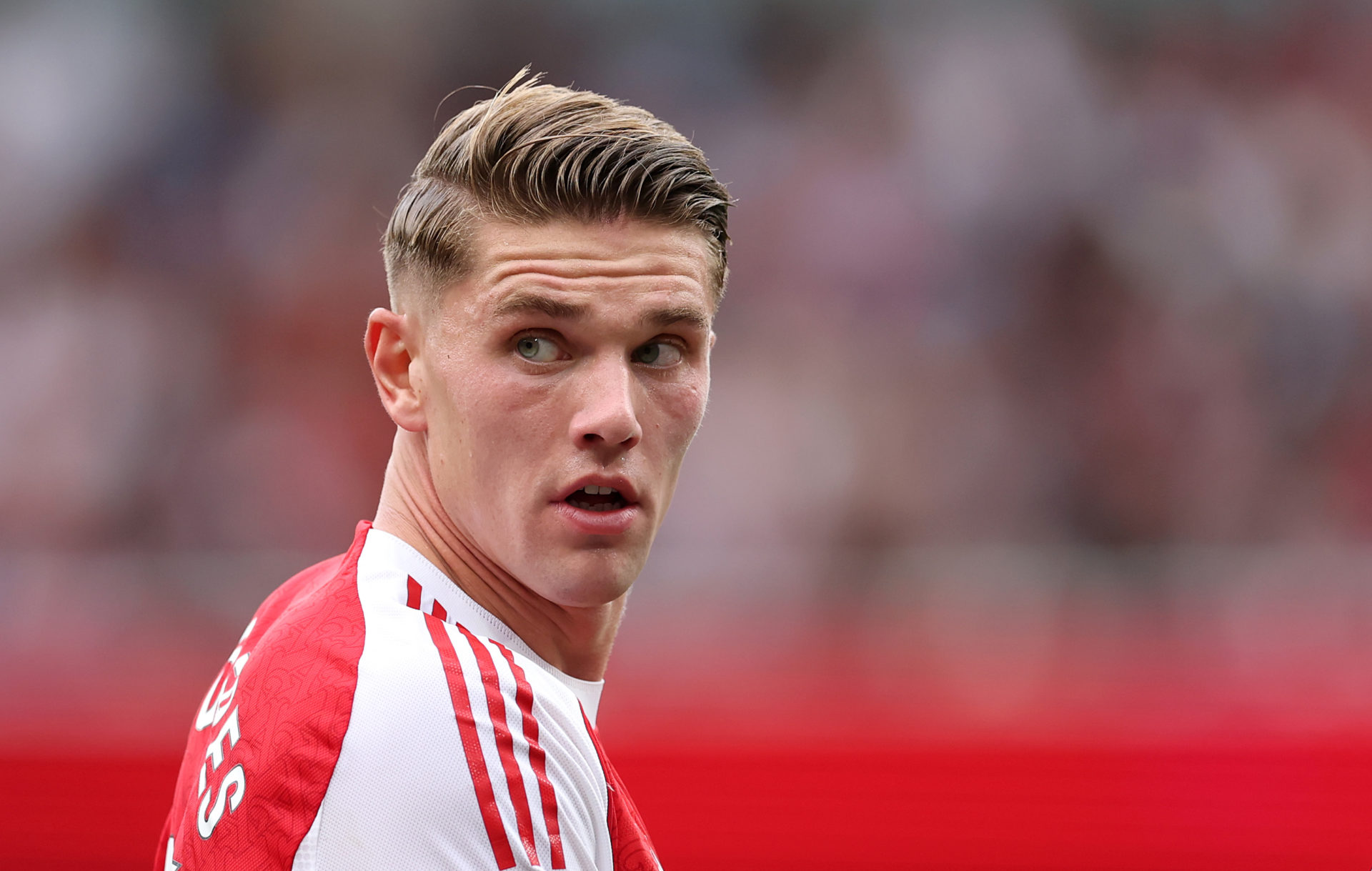 Darren Bent doesn’t think Viktor Gyokeres actually likes playing with one Arsenal teammate