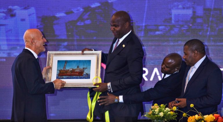 Moçambique vai duplicar produção de gás natural com arranque do projeto Coral Norte