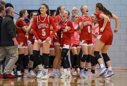 HS BASKETBALL: Lake-Lehman girls hand Nanticoke first league loss