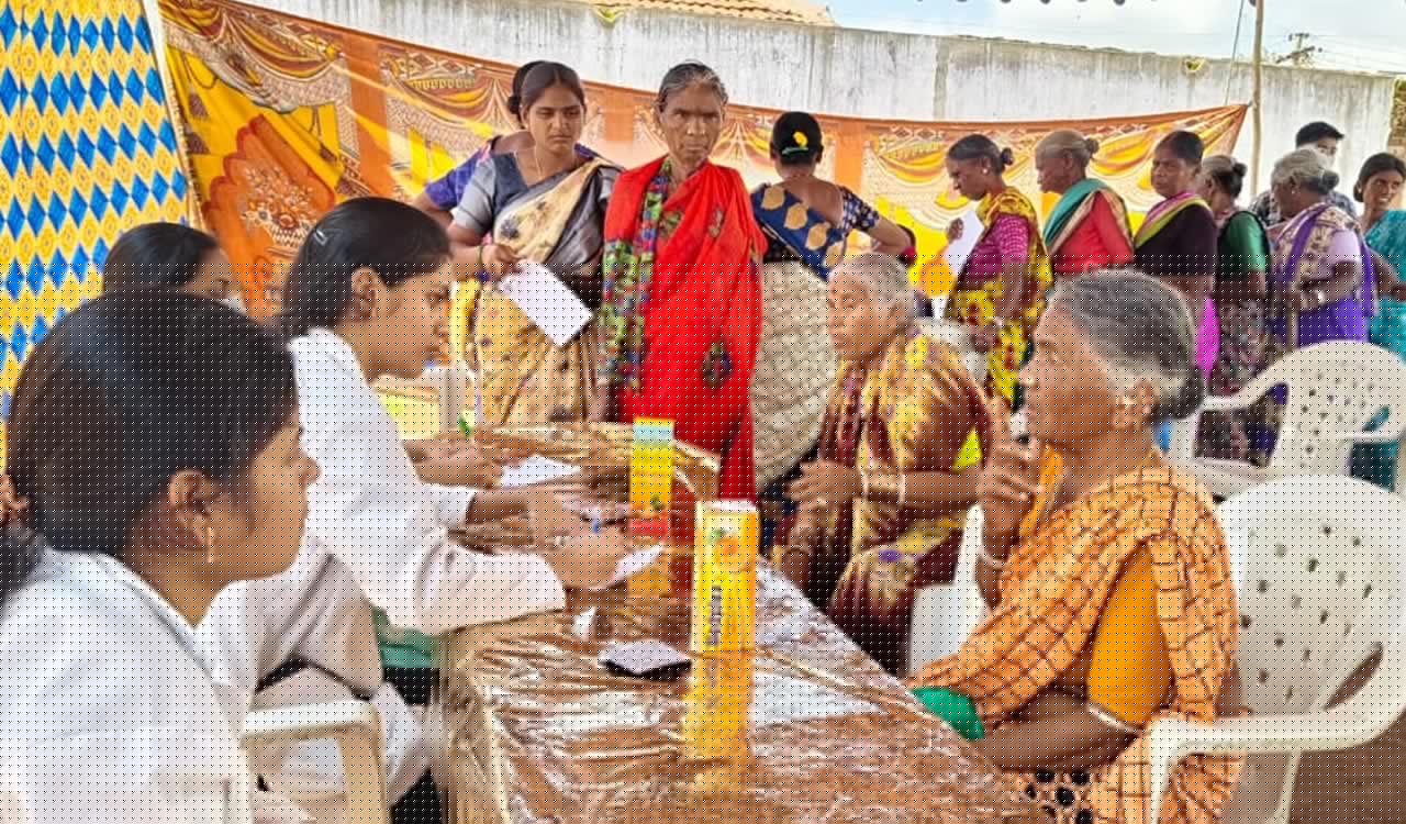 Medak: Mega health camp organised at Nizampet Press Club