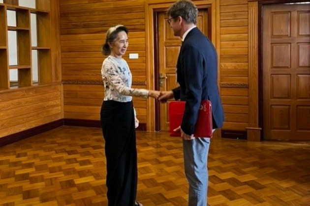 Myanmar leader Aung San Suu Kyi meets Red Cross official in detention