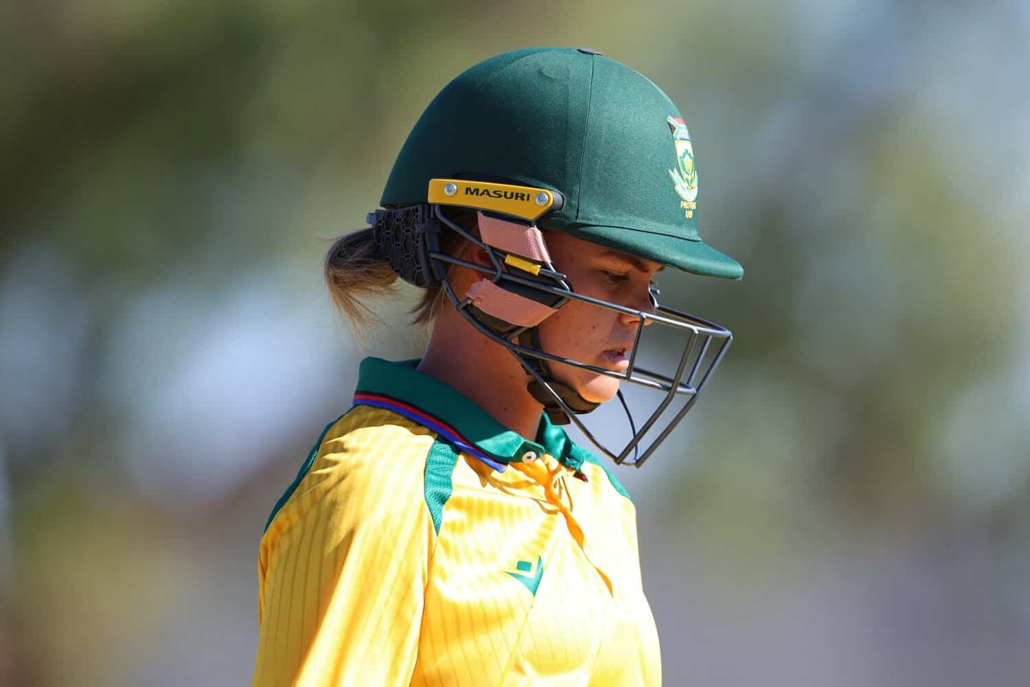Promising all-rounder Kayla Reyneke called up to Proteas squad