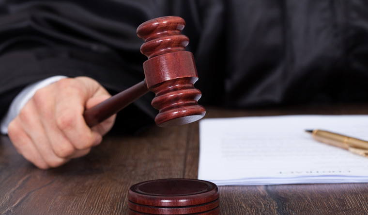 High Court Quashes PSA Detention of Shopian Man, Orders His Release