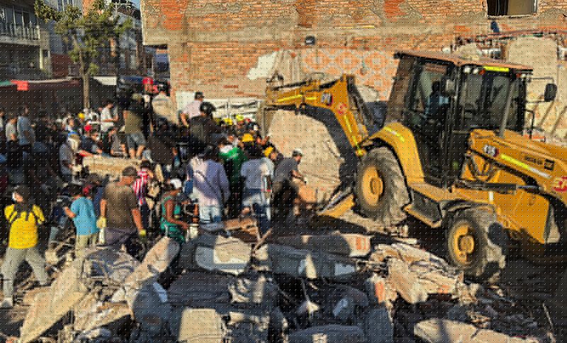 Colombia quake death toll tops 200 as rescuers race to find survivors