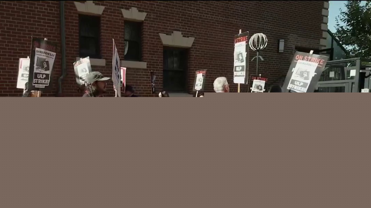 3-day strike at Ghiradelli Flagship store in San Francisco