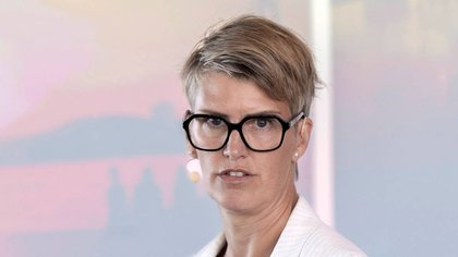 Platzer skruvar upp utdelningen