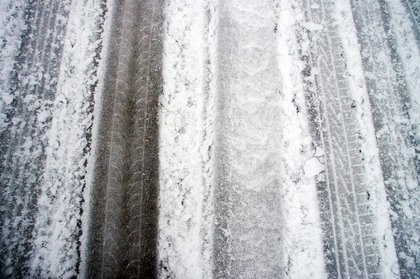 Cumberland County water main break is causing streets to flood and freeze: police