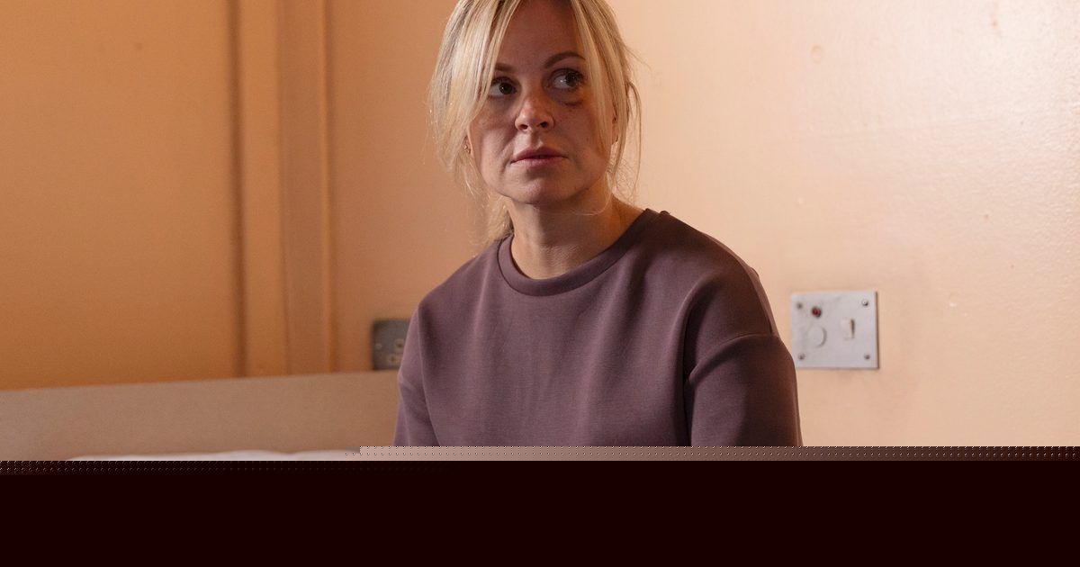 5 Coronation Street spoilers next week: Sarah Platt dumps Kit Green and Tim Metcalfe's cousin arrested for murder
