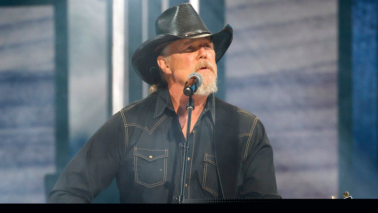 Trace Adkins survived ex-wife's 'kill shot' after bullet passed through heart and lungs