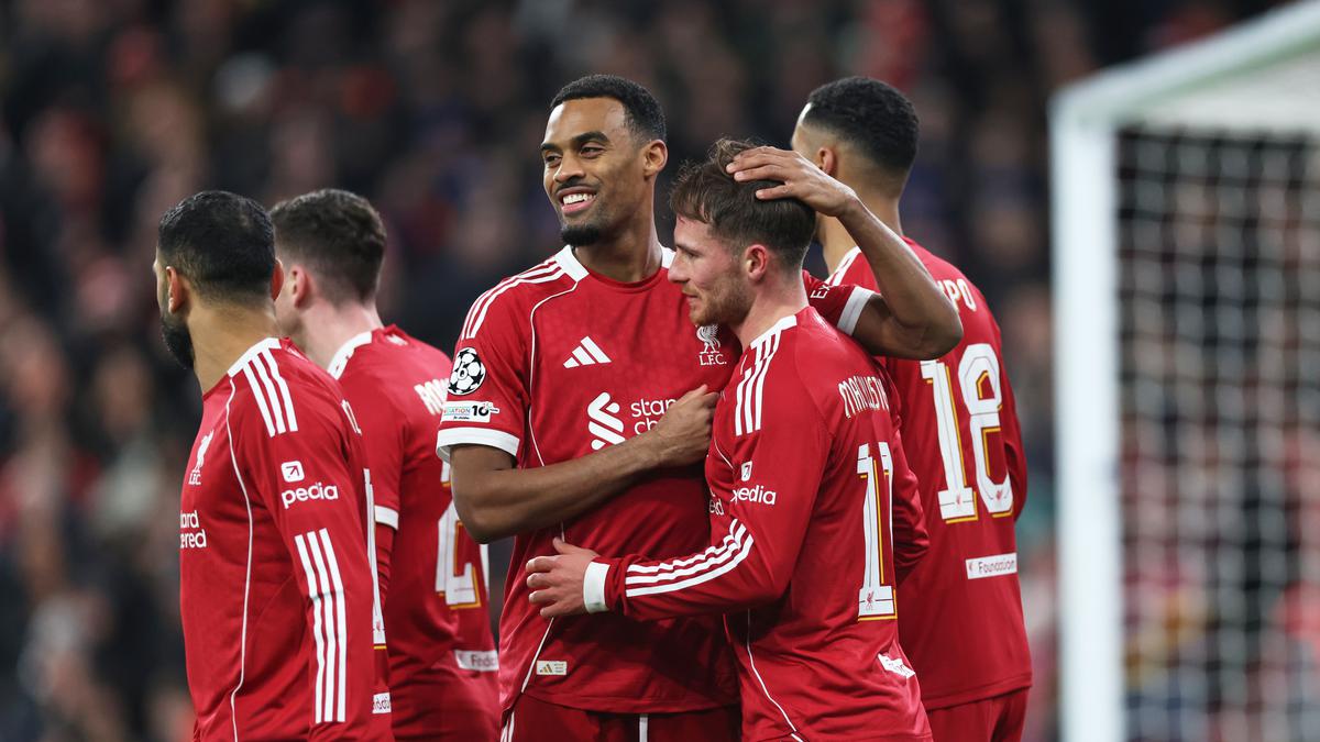 Pesta Gol Liverpool Tercoreng Cedera Frimpong: Sang Bek Dipastikan Absen Lawan Newcastle