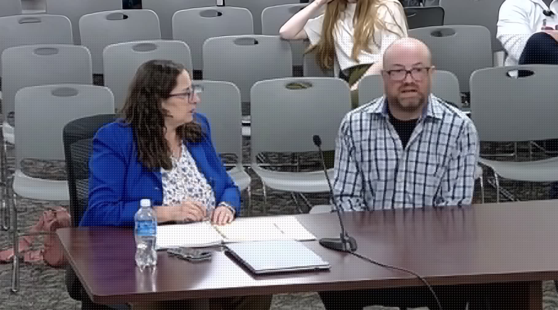 Pharmacist accused of yearslong drug diversion gives up bid to renew Indiana license