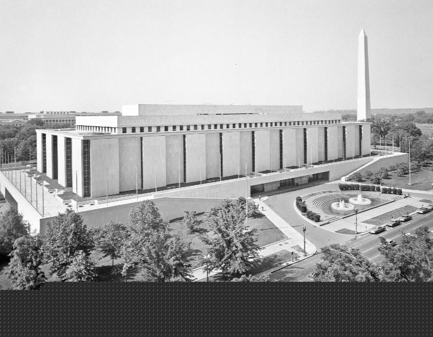 The Smithsonian’s Culture War On American History