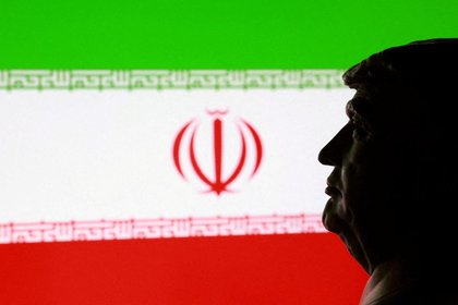 Next attack 'far worse', Trump warns Iran