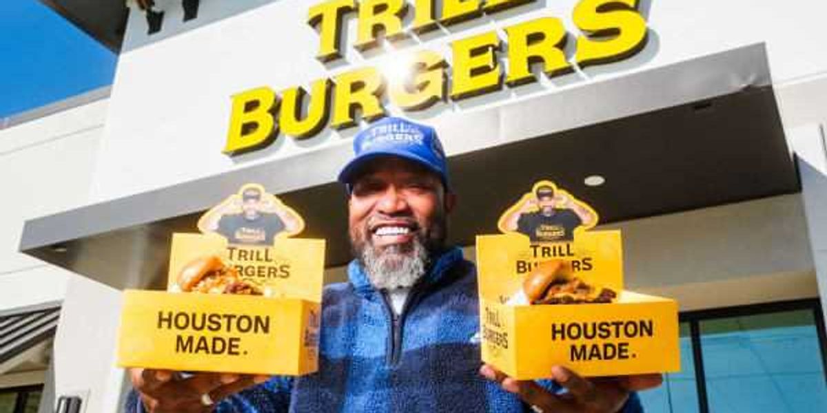 Bun B serves up smash hit smash burgers at Houston's Rice University
