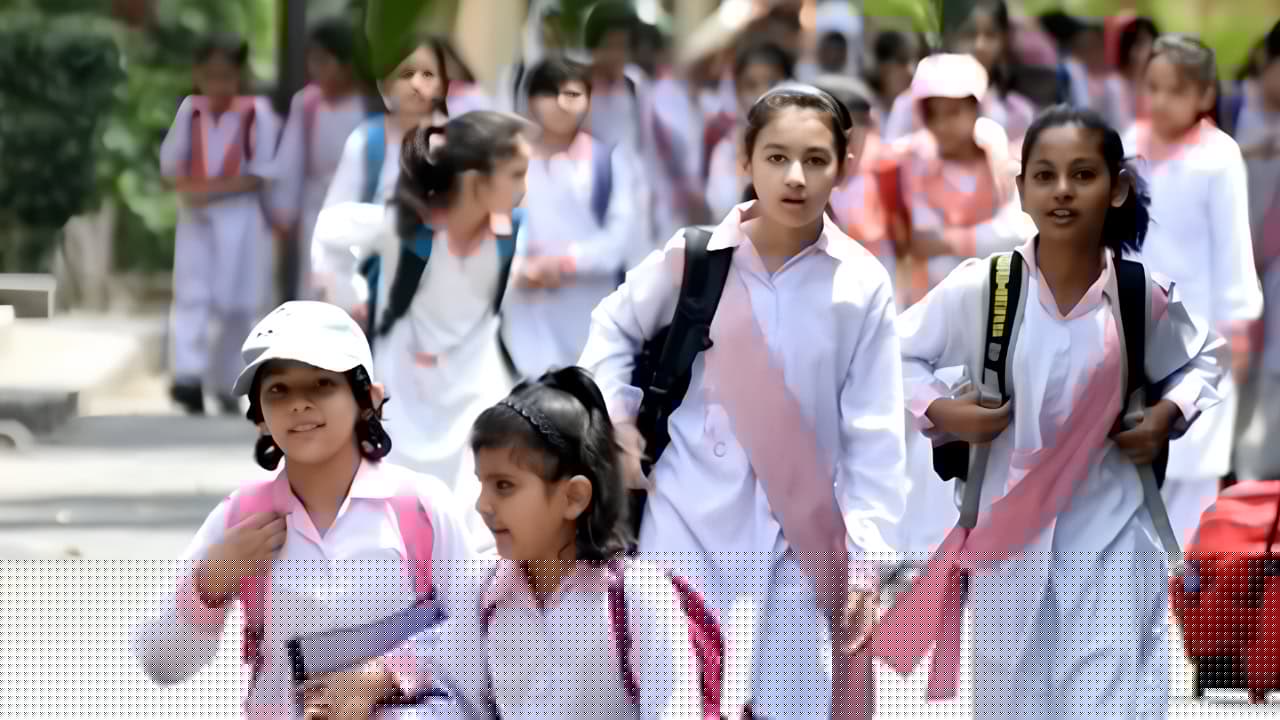 PDMA Punjab Recommends Extending Summer Vacations in Flood-Affected Areas