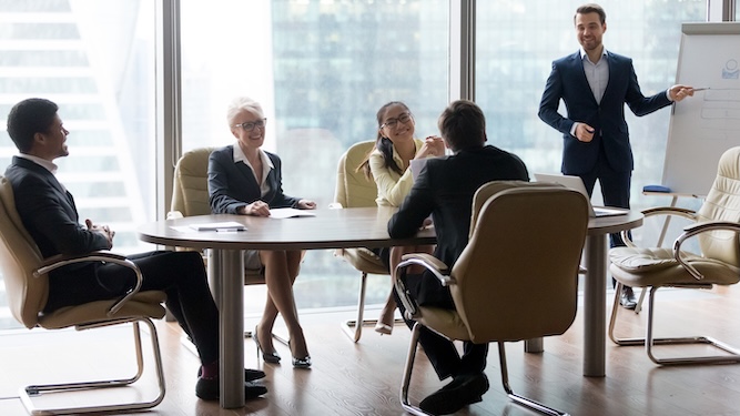 Boss reserves half of meeting for discussion of his holiday