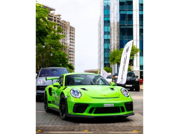 Business News | 100+ Porsches Take Over Mumbai for a Friendship Day Drive