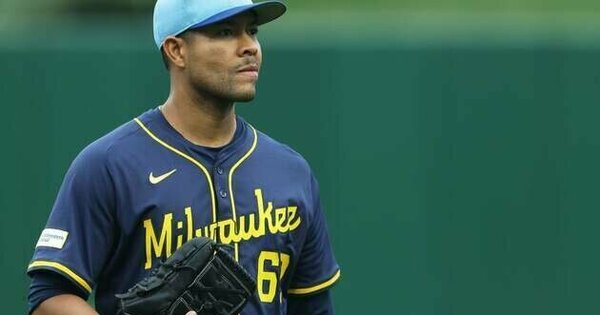 Brewers place Jose Quintana (calf) on IL; Trevor Megill return in doubt