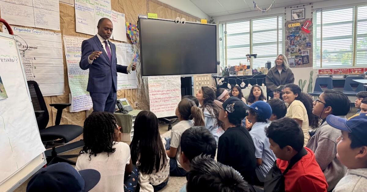 San Diego Unified’s Hispanic and Latino students are improving in math, reading