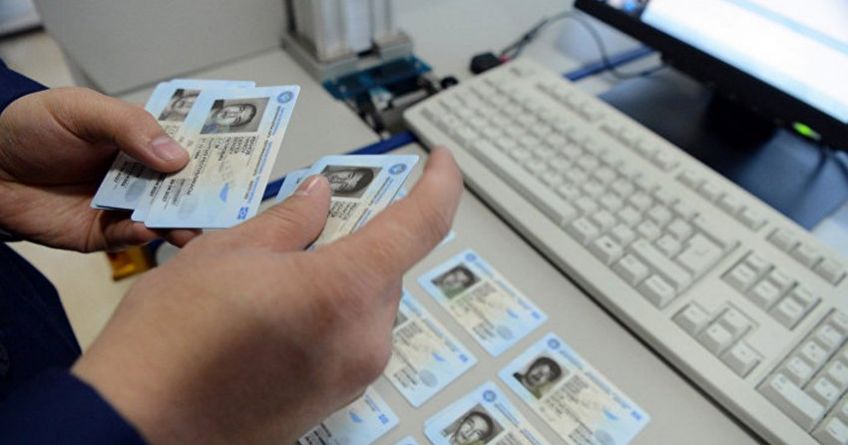 Mobile operators, notaries, credit bureaus may be allowed to verify passports