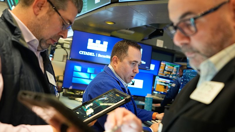 ASX gains ahead of inflation data as Rio rallies; Apple cracks the $US5t valuation