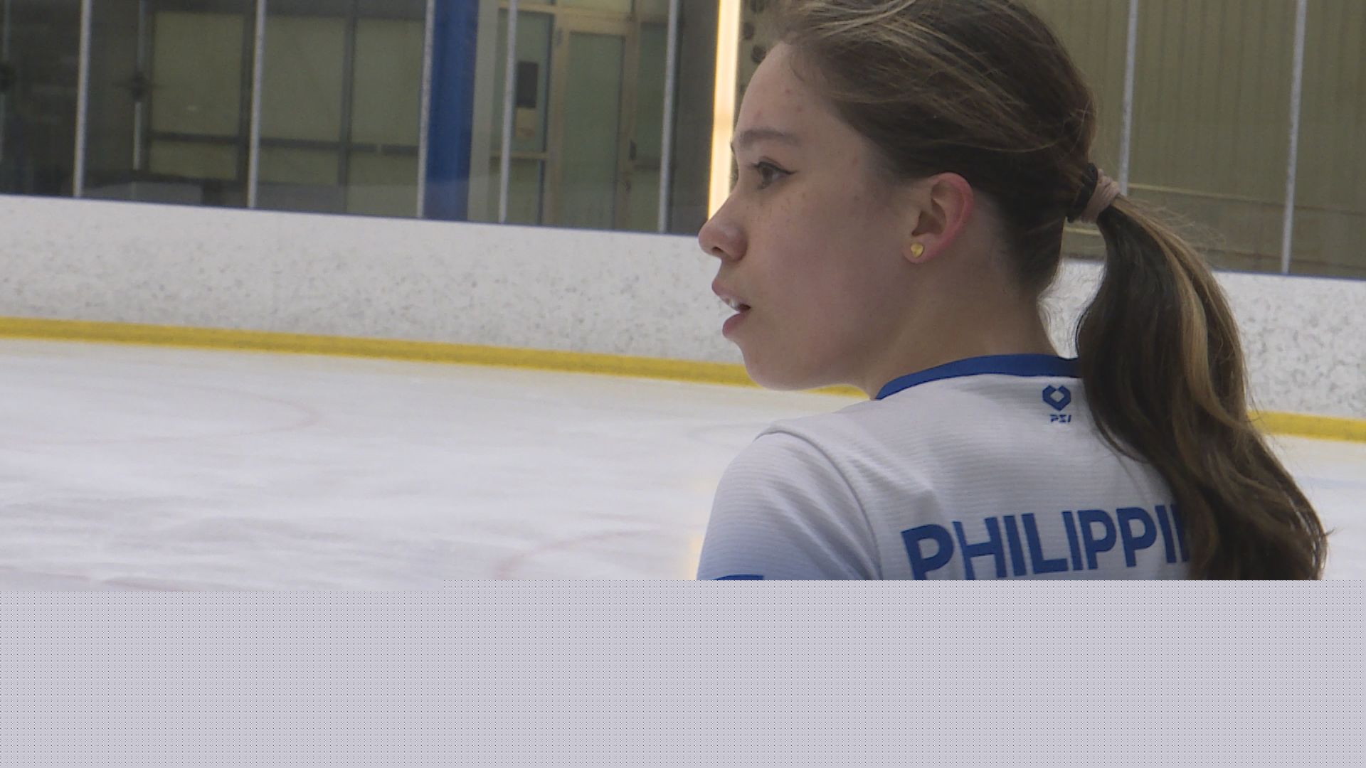 Edmonton figure skater representing the Philippines looking for funds
