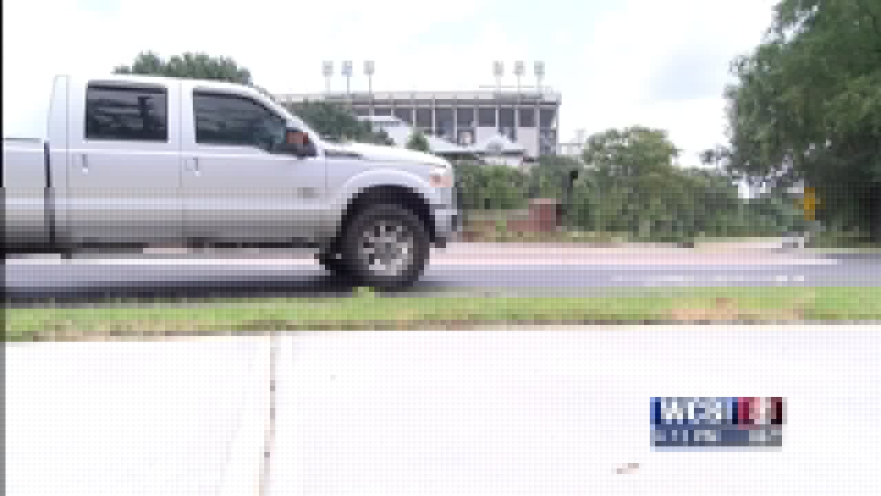 Mississippi adds roundabout to campus
